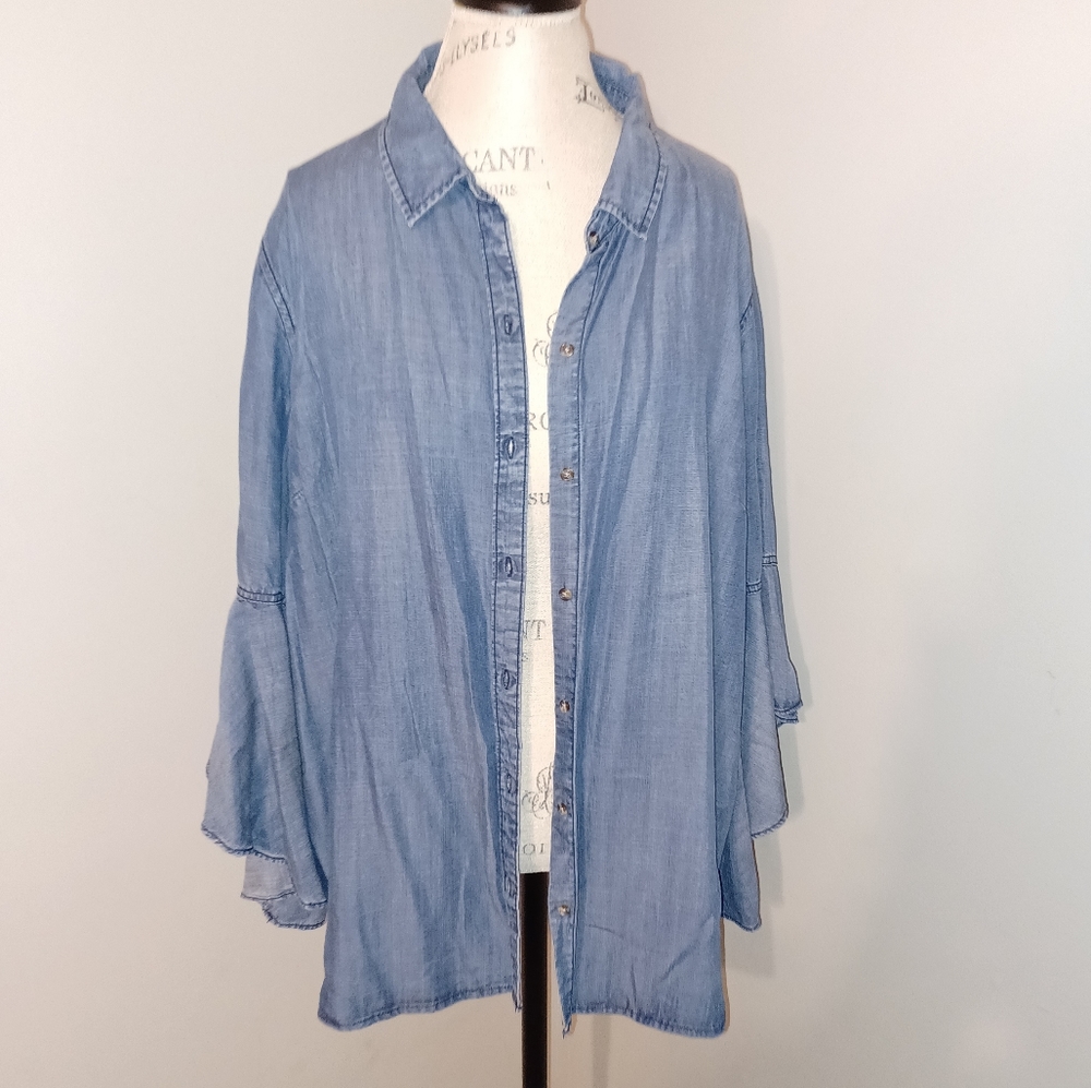 Light denim button up